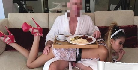Naken läckt OnlyFans-bild av Mongerinasia