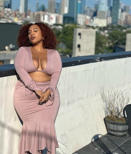 Naken lekkede OnlyFans-bilde av Katmari23