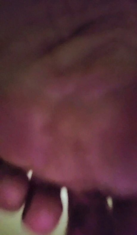Naken lekkede OnlyFans-bilde av Goddesscoastie