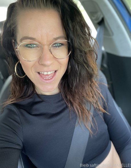 Nahá fotka uniklých OnlyFans od Mabelle