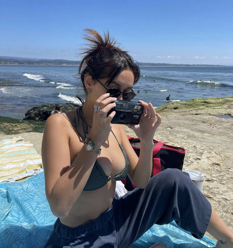 Naken läckt OnlyFans-bild av Waisianmommy