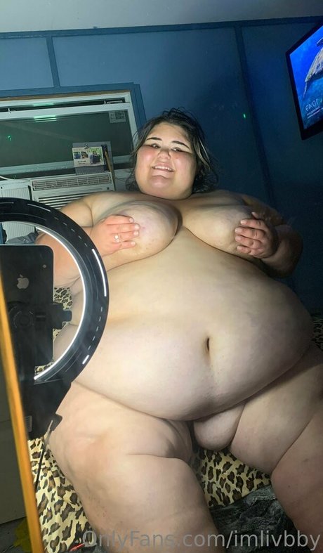 Naakte gelekte OnlyFans-foto van Ssbbwalexia