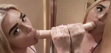 Loganmilf  nude leaked OnlyFans photo