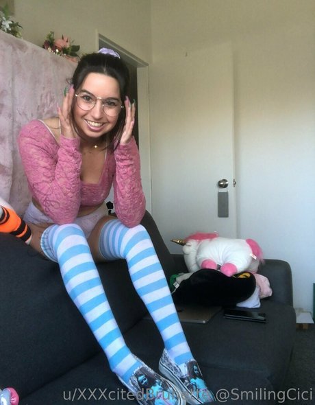 Smilingcici