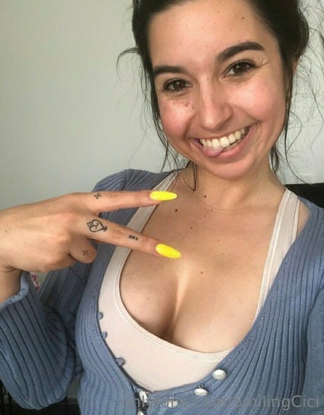 Smilingcici