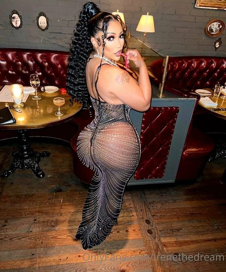 Alaston vuotanut OnlyFans-kuva Irenethedream