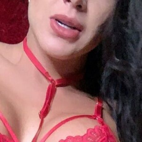 Naken lekkede OnlyFans-bilde av Aleira Avendano