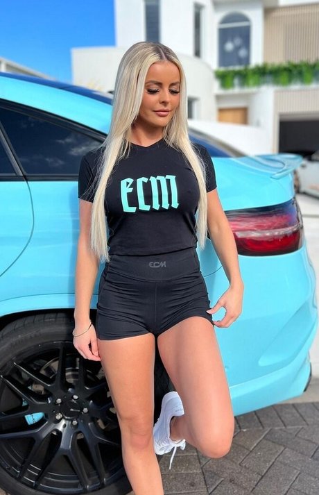 Naken lekkede OnlyFans-bilde av Amber Clark