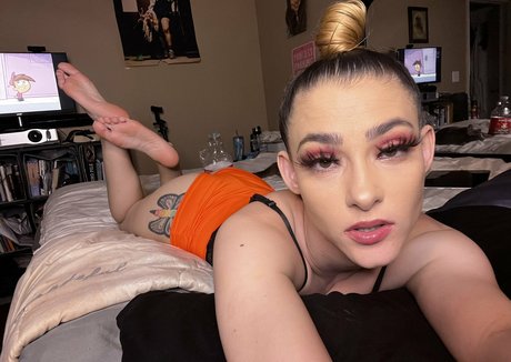 Naken lekkede OnlyFans-bilde av Mysterybabae