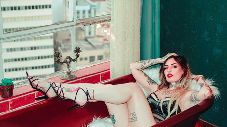 Doce Suicide
