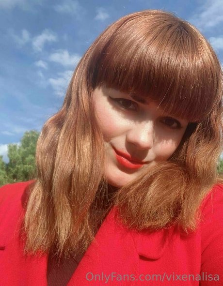 Alasti lekkinud OnlyFans-i pilt Vixenalisa
