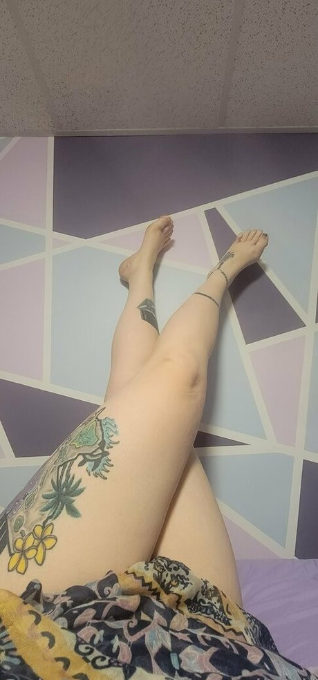 Naken lekkede OnlyFans-bilde av Hawaiianjerzee