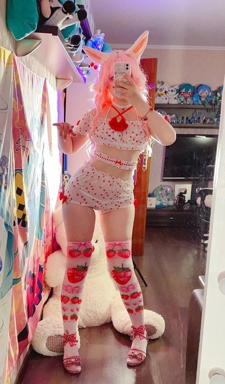 Saya Scarlet