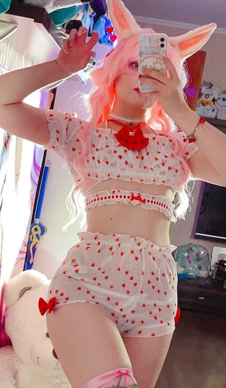 Saya Scarlet