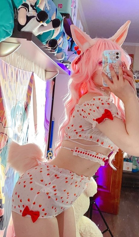 Saya Scarlet
