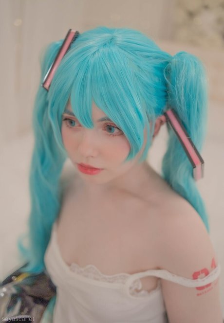 Saya Scarlet