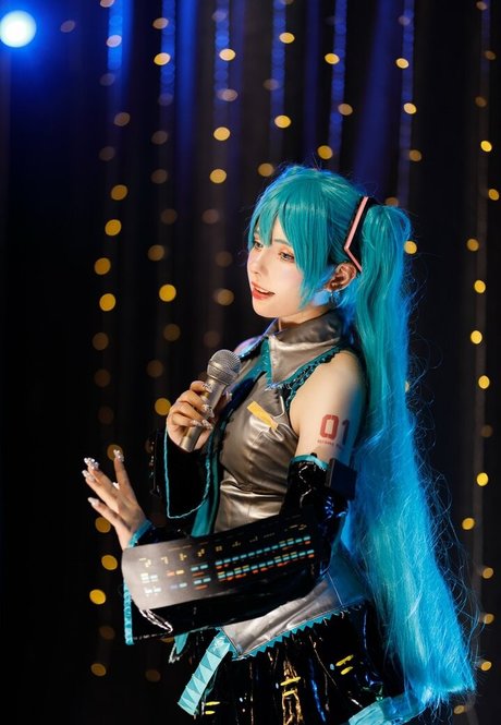 Saya Scarlet