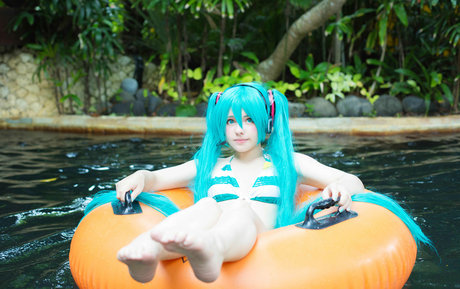 Saya Scarlet