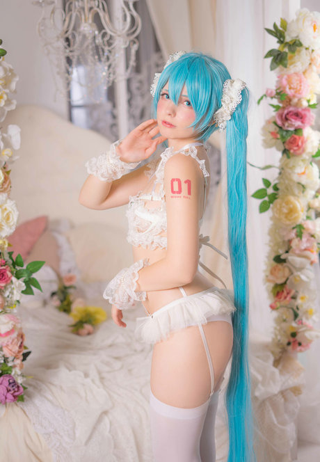 Saya Scarlet