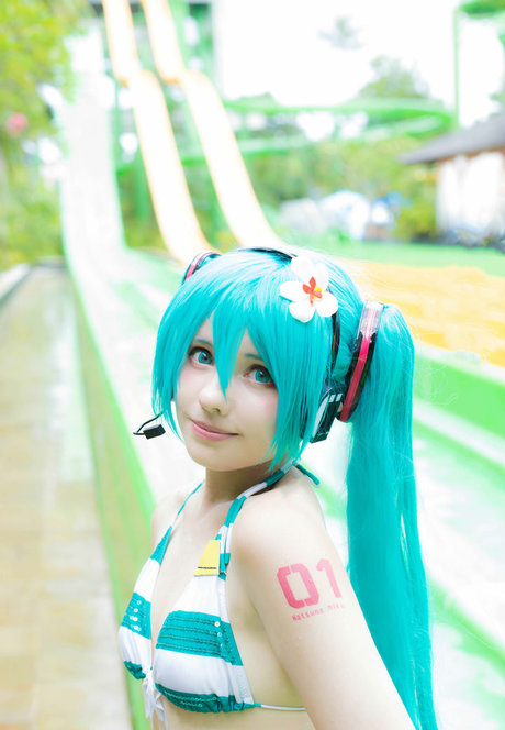Saya Scarlet