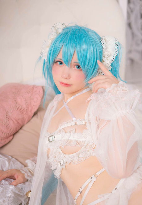 Saya Scarlet