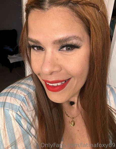 Naken lekkede OnlyFans-bilde av Latinafoxy69