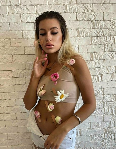 Blondyangel