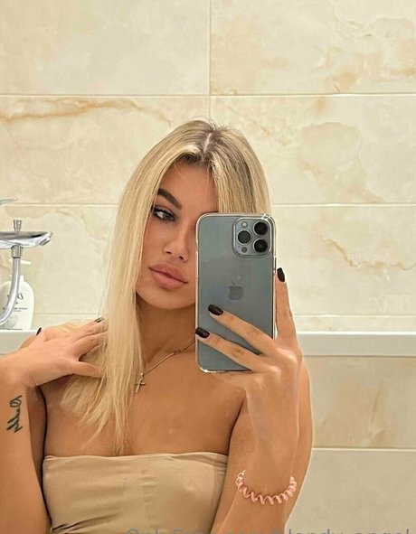 Blondyangel