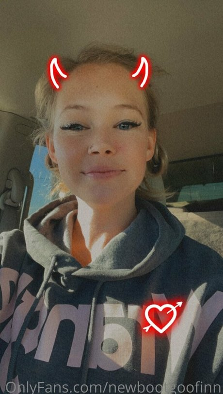 Nahá fotka uniklých OnlyFans od Newbootgoofinn