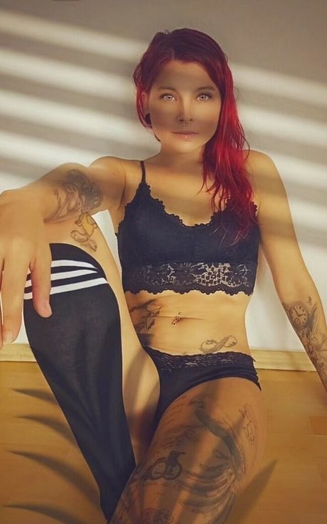 Naken lekkede OnlyFans-bilde av Stefffannydr