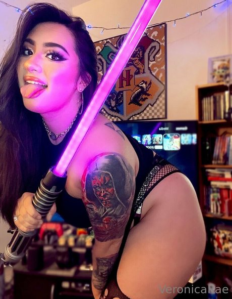 Veronica Rae