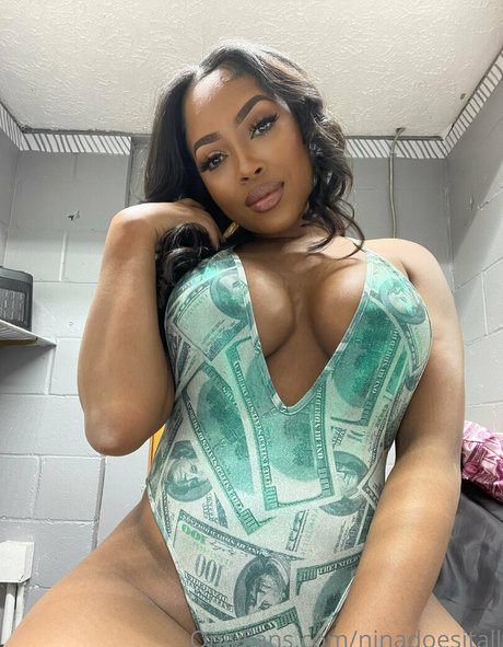 Ninadoesitall