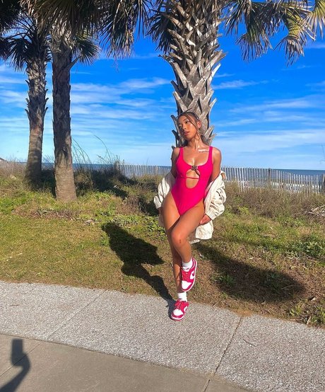 Naken läckt OnlyFans-bild av Jayla Marie