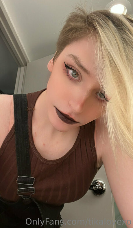 Nahá fotka uniklých OnlyFans od Tikalovexo