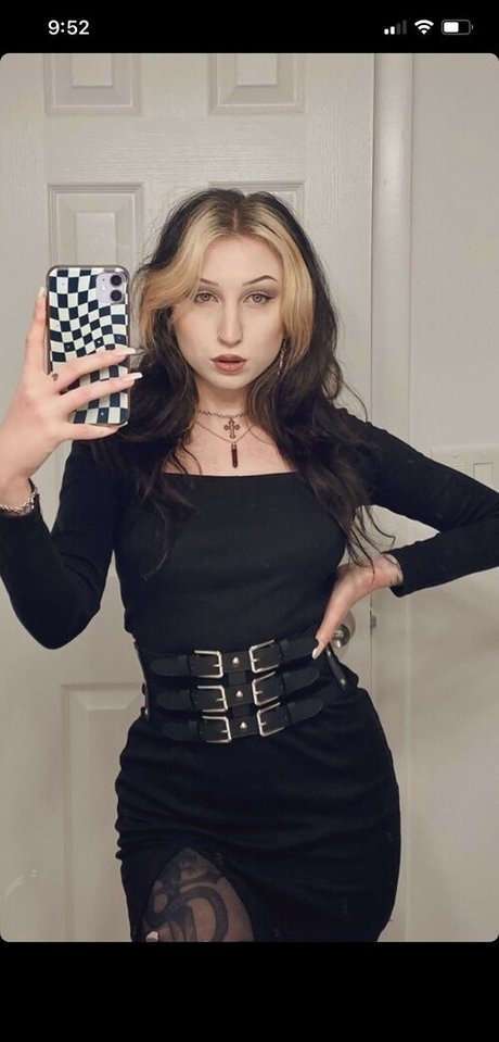 Nahá fotka uniklých OnlyFans od Morgan Adams