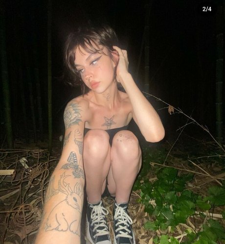 Naken lekkede OnlyFans-bilde av Kazumiiaddii