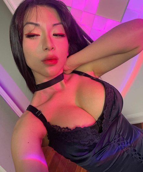 Naken läckt OnlyFans-bild av Arabellakat