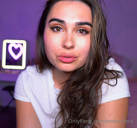 Emberfiera  nude leaked OnlyFans photo