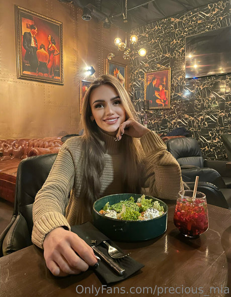 Preciousmia