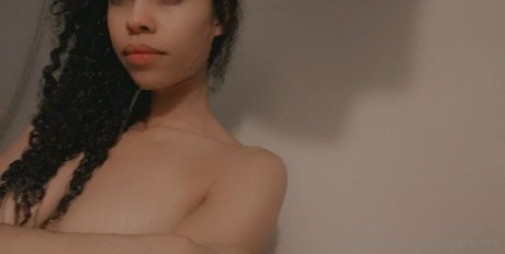 Naken lekkede OnlyFans-bilde av Minniexxxfree