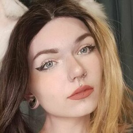 Naken läckt OnlyFans-bild av Lizzylovesick