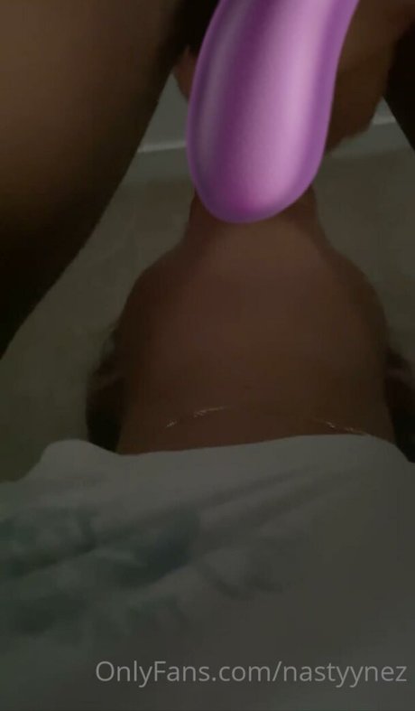 Nastyynez
