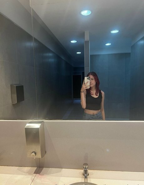 Photo nue de fuite OnlyFans de Imjustgardenia