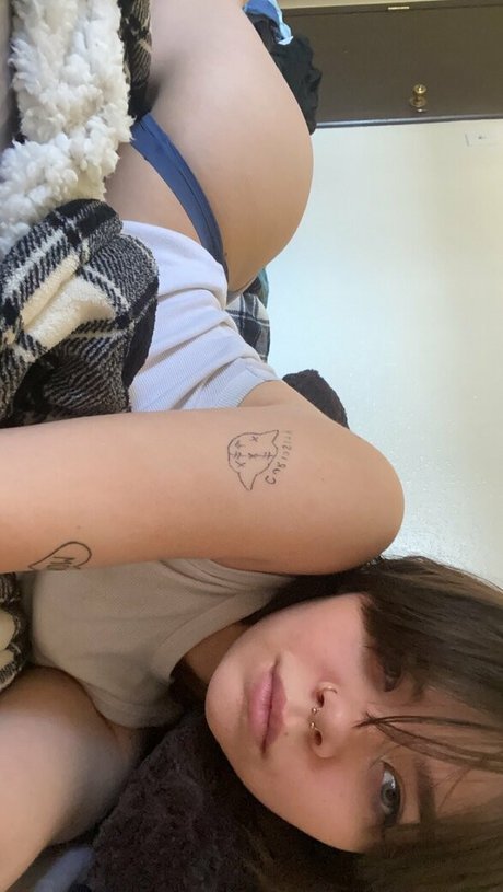 Nikkiinatural