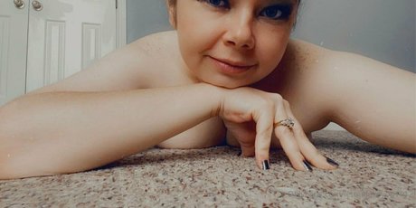 Lovegiantess