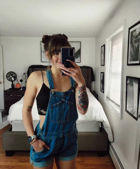 Nahá fotka uniklých OnlyFans od Bundaddy