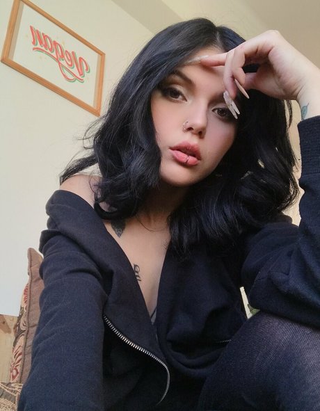 Blvckchxrry