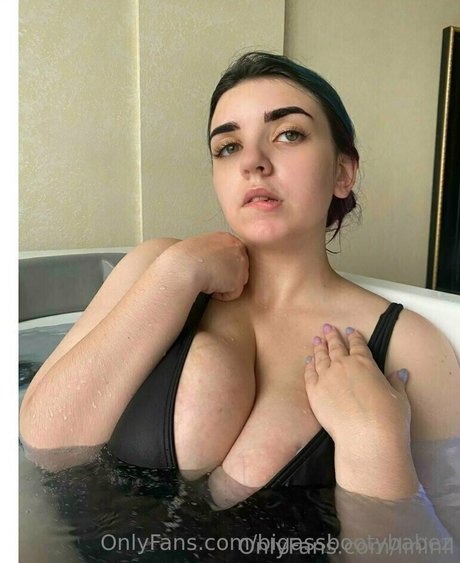 Bigassbootybabez
