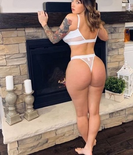 Foto nua vazada do OnlyFans de Deseroses