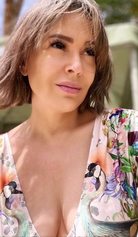 Alyssa Milano